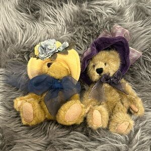 Boyd’s Bears Collection